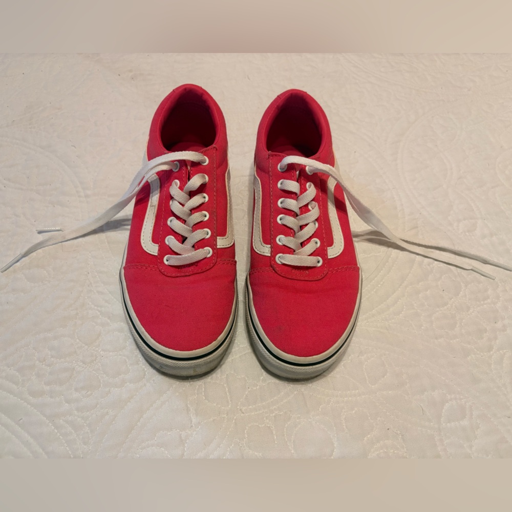 Vans Girls Neon Honeysuckle Pink Low Top Sneakers- Size 4 Youth